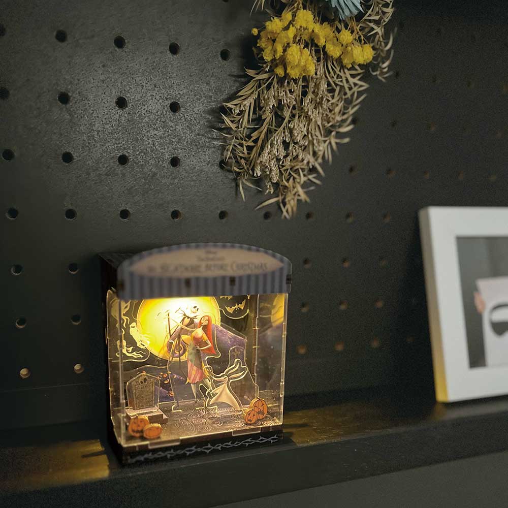 HAKOBEYAジャックとサリー