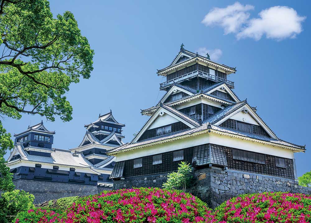 つつじ咲く熊本城（熊本）